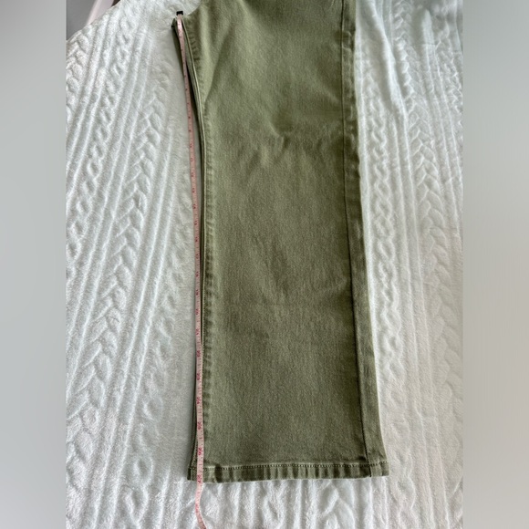 Kancan Olive Cargo Jean Size 8/29 - Picture 4 of 4